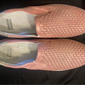 Johnston & Murphy Women's Pink Woven Sneakers